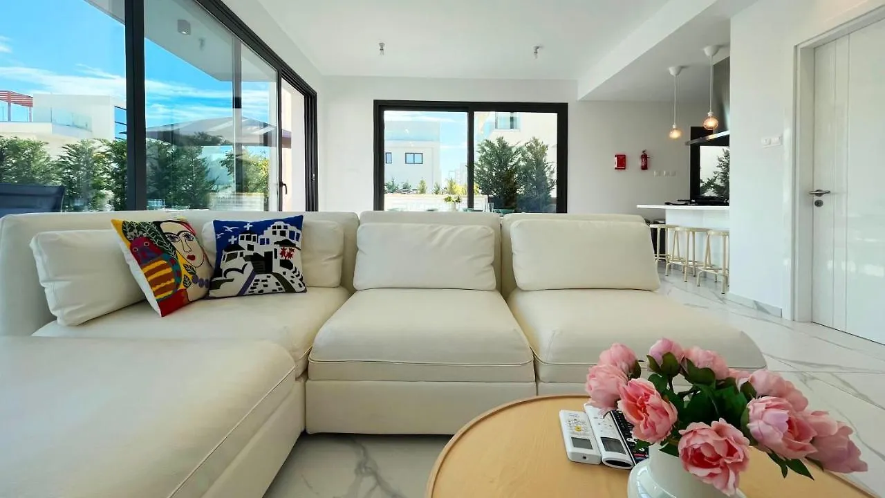 Villa By The Bay Villa,3 Br/Pool Protaras